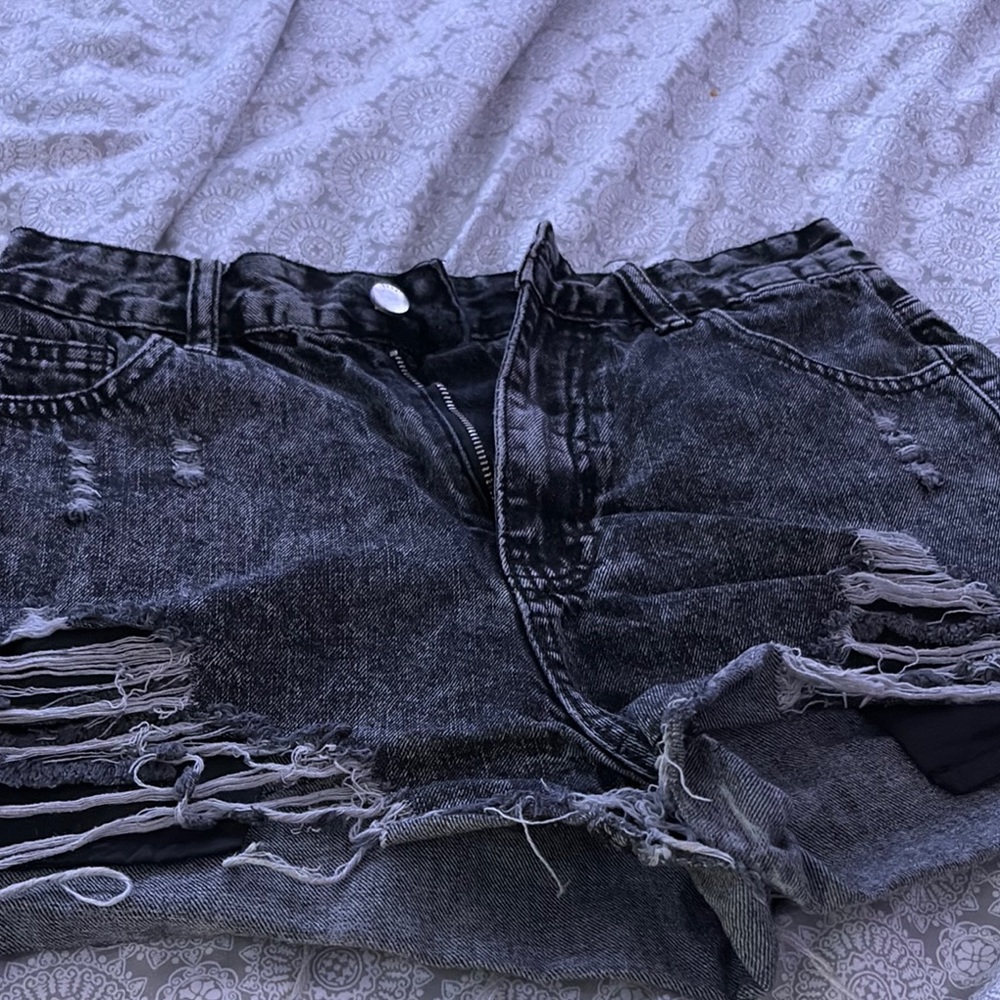 SHEIN Black Distressed Jean Shorts